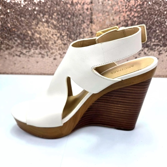 Michael Kors Josephine Wedge Sandals Heels 7M Cream Open Toe W/Buckle - Picture 7 of 10